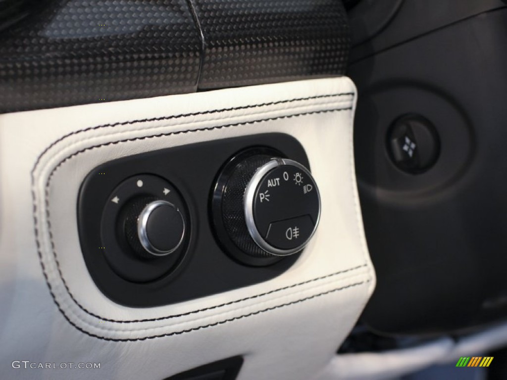 2011 Ferrari 458 Italia Controls Photo #63253324