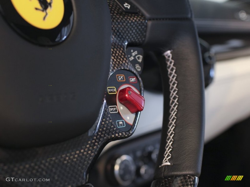 2011 Ferrari 458 Italia Controls Photo #63253342