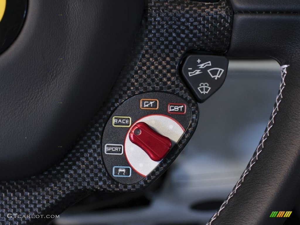 2011 Ferrari 458 Italia Crema/Nero Steering Wheel Photo #63253453
