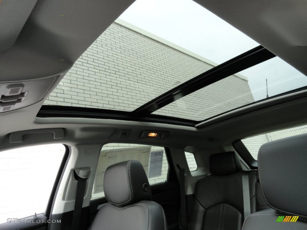 2012 SRX Luxury - Black Raven / Ebony/Ebony photo #14