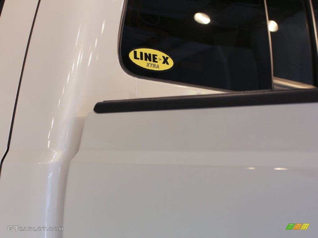 2012 F250 Super Duty Lariat Crew Cab 4x4 - White Platinum Metallic Tri-Coat / Black photo #72