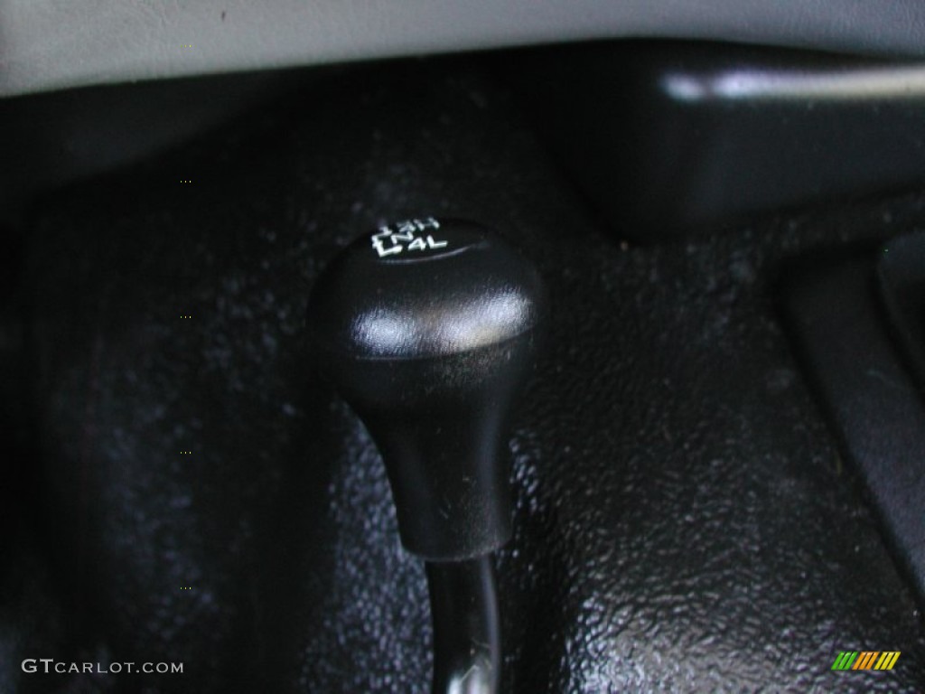 2003 F350 Super Duty XL Regular Cab 4x4 - True Blue Metallic / Medium Flint photo #27