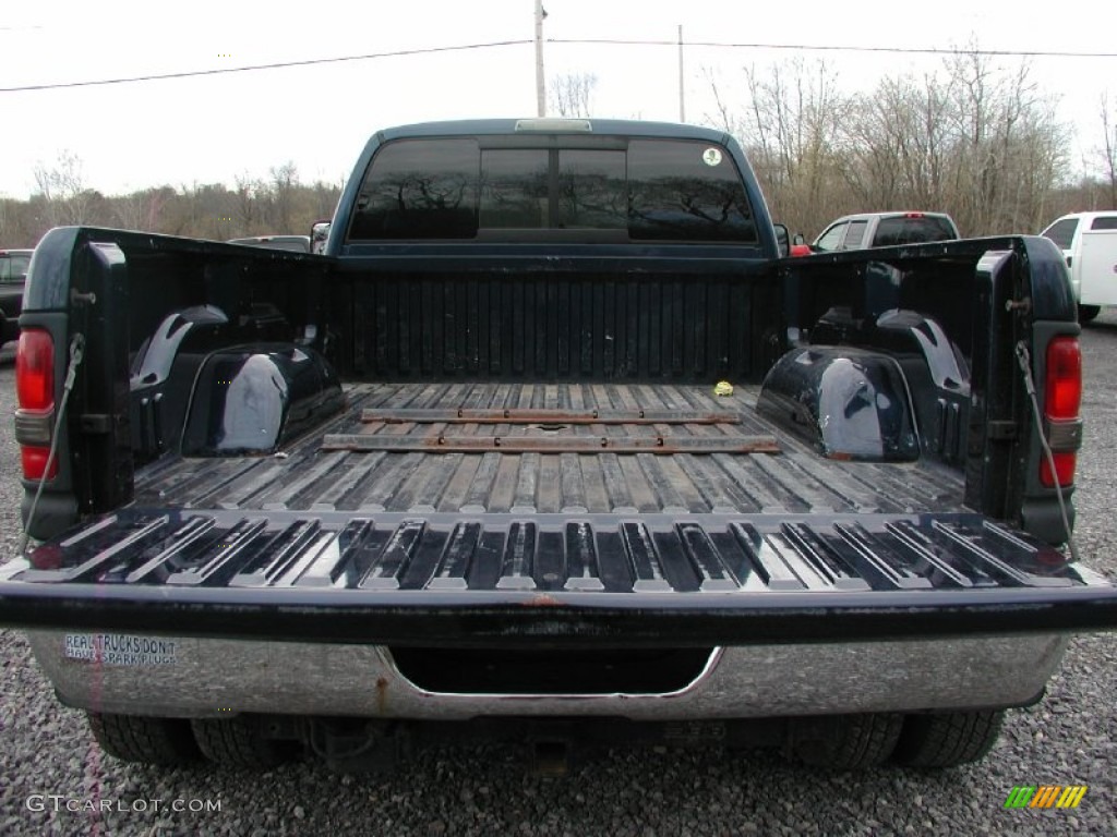 2002 Ram 3500 SLT Quad Cab 4x4 Dually - Patriot Blue Metallic / Mist Gray photo #20
