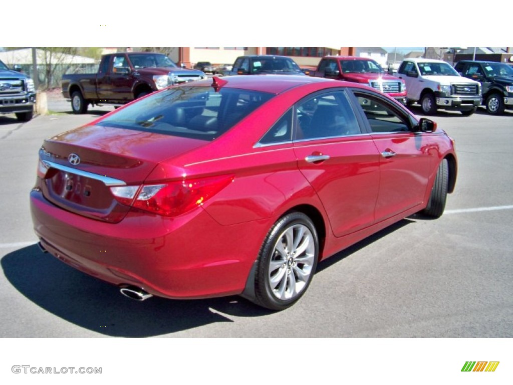 2011 Sonata SE - Venetian Red / Black photo #5