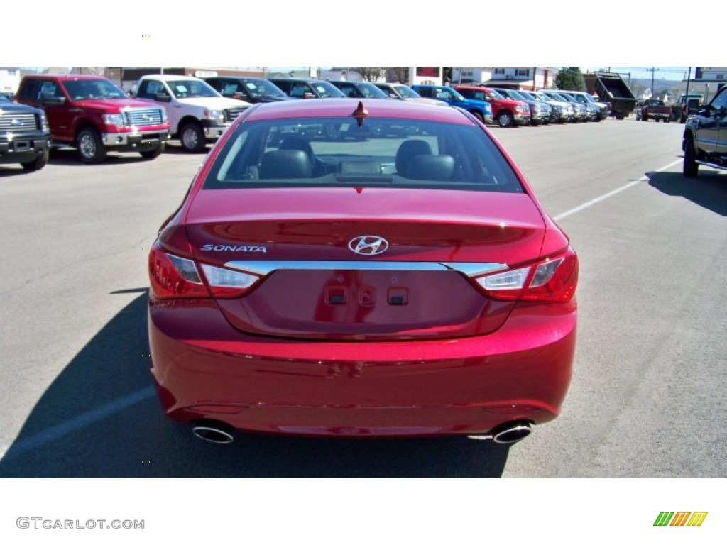2011 Sonata SE - Venetian Red / Black photo #6