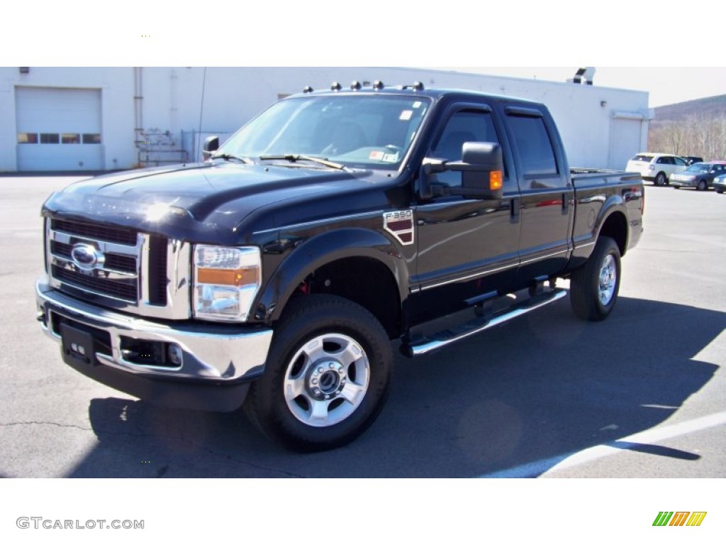 Black Ford F350 Super Duty