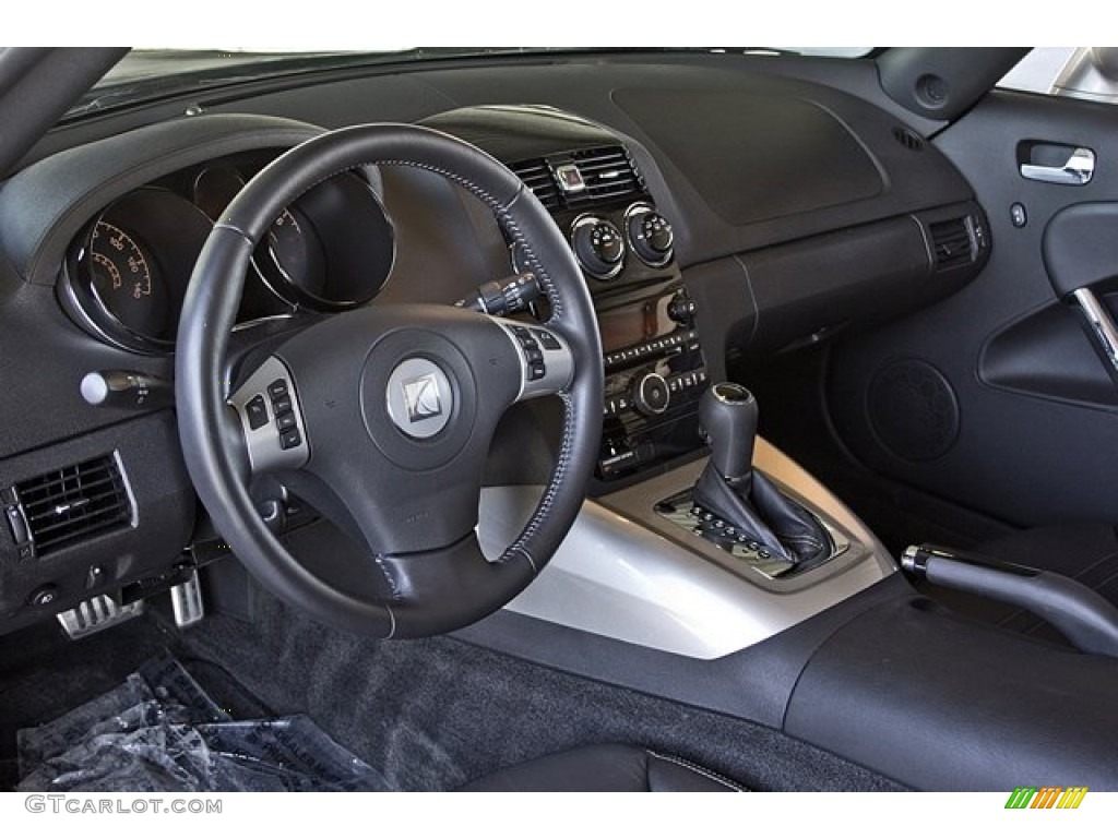 Black Interior 2009 Saturn Sky Roadster Photo #63258196