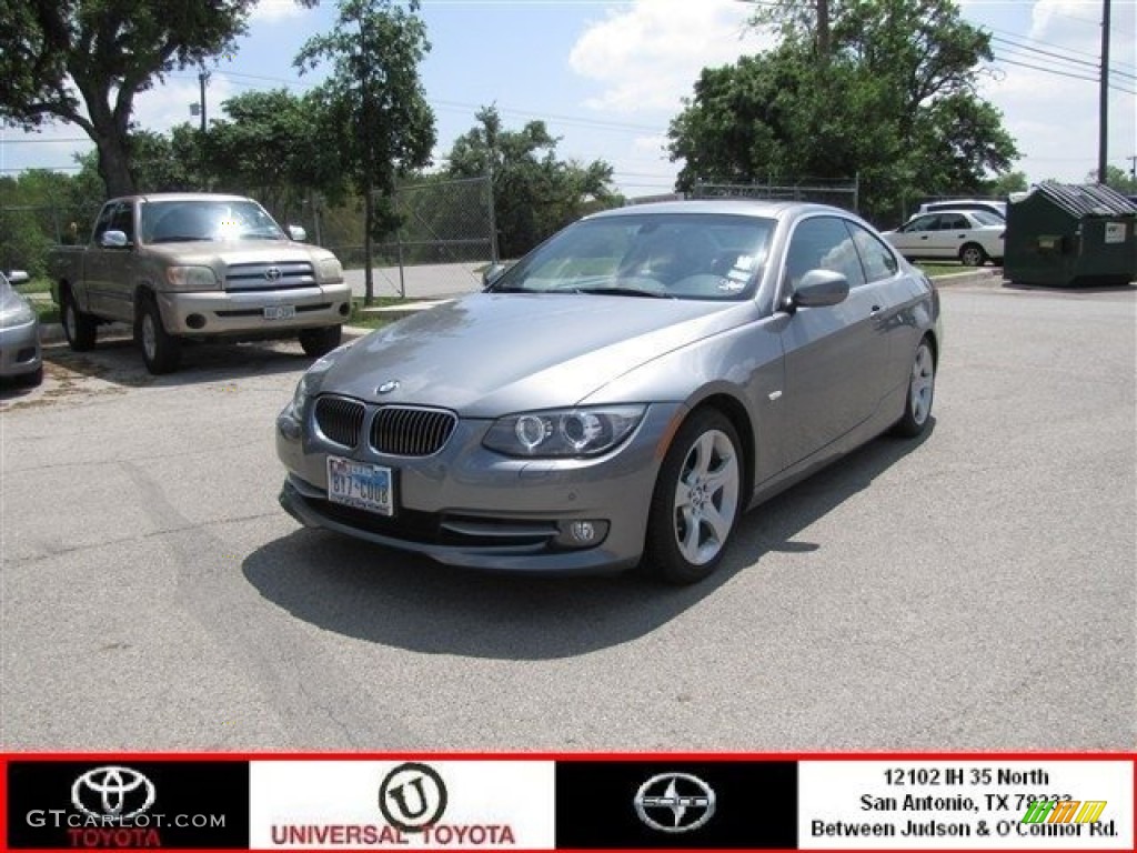 Space Gray Metallic BMW 3 Series