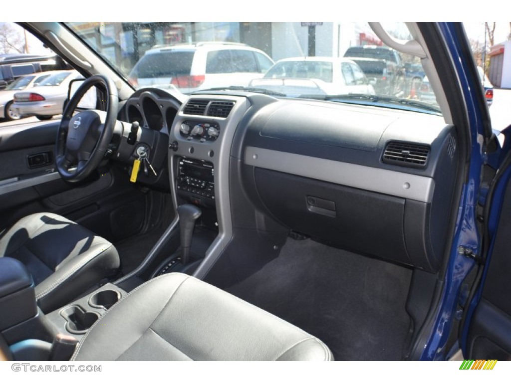 2003 Xterra SE V6 - Just Blue Metallic / Charcoal photo #15