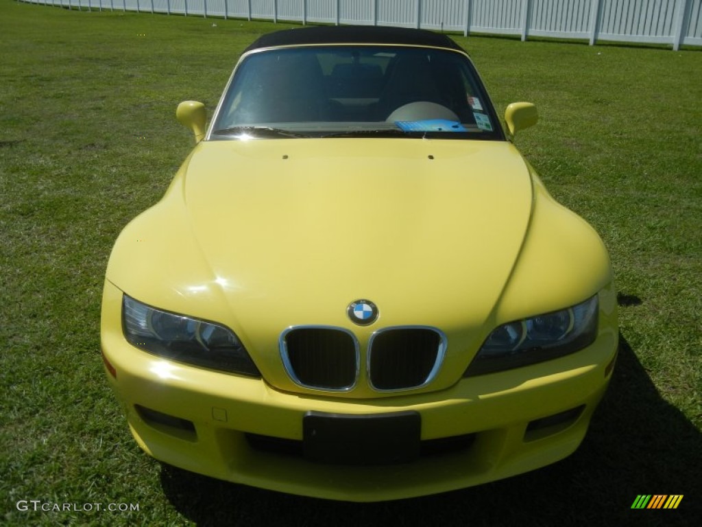 2002 Z3 2.5i Roadster - Dakar Yellow / Beige photo #2