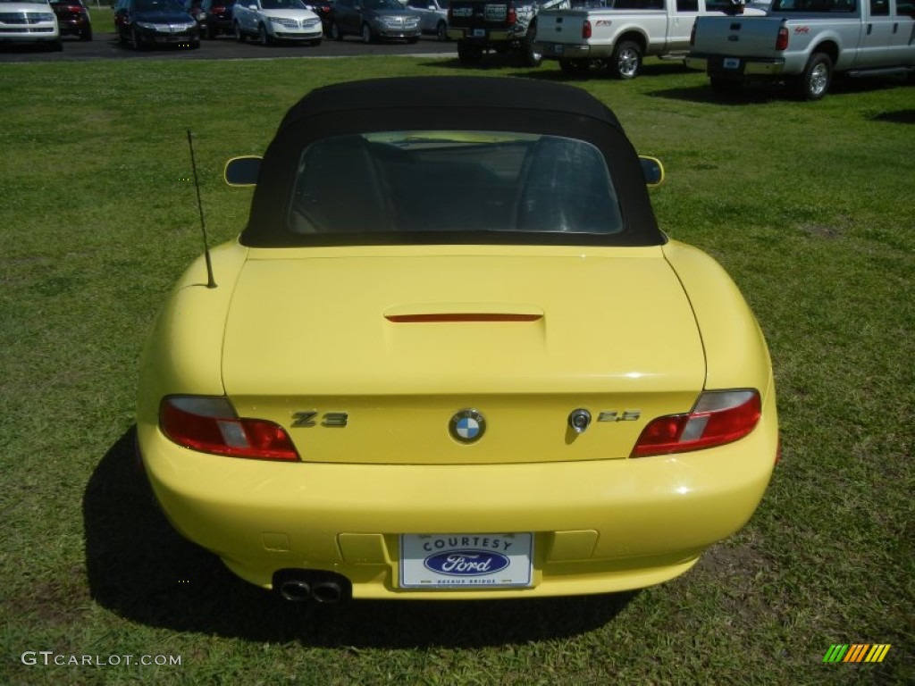 2002 Z3 2.5i Roadster - Dakar Yellow / Beige photo #3