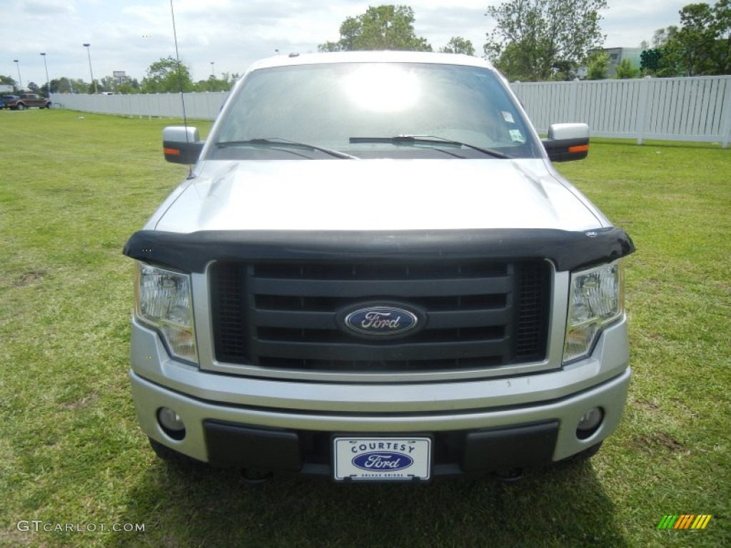 2010 F150 FX4 SuperCrew 4x4 - Ingot Silver Metallic / Black photo #2