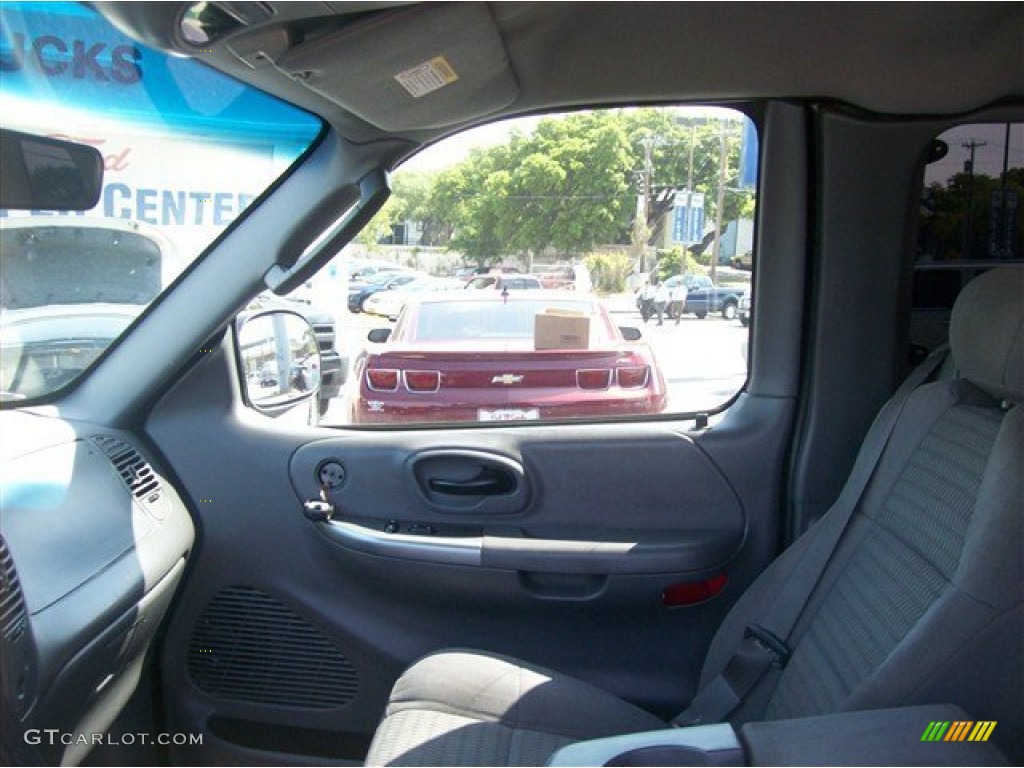 2003 F150 XLT SuperCab - Toreador Red Metallic / Medium Graphite Grey photo #4