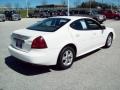 2005 Ivory White Pontiac Grand Prix Sedan  photo #11