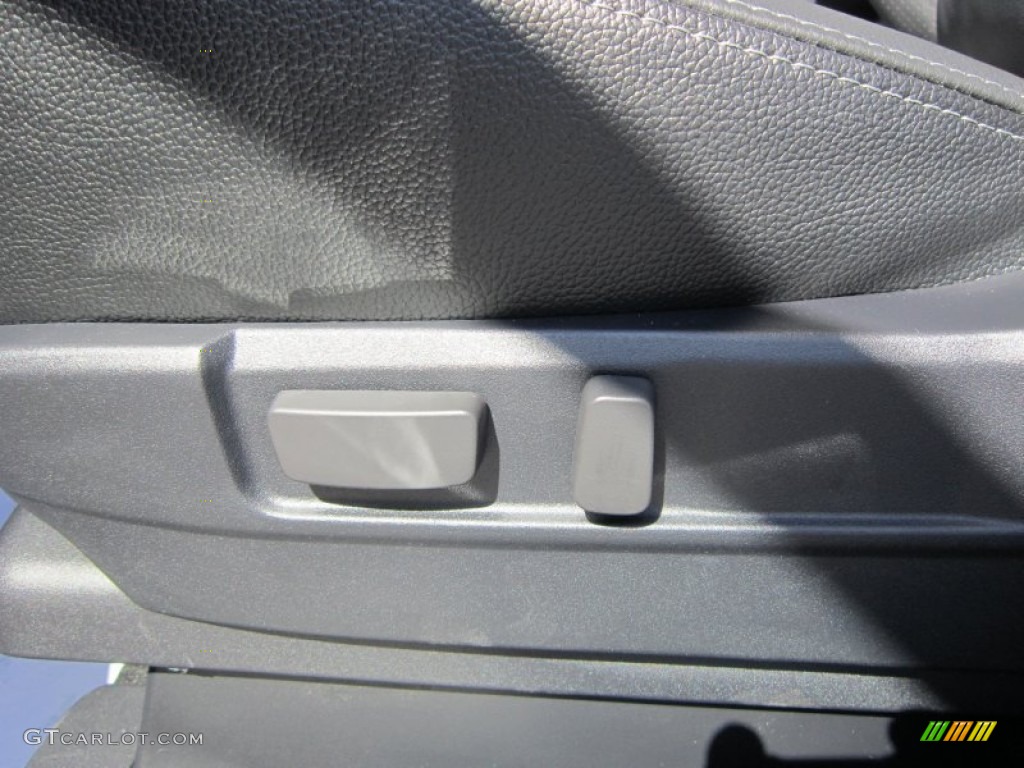 2012 Outlander GT S AWD - Cosmic Blue Metallic / Black photo #11
