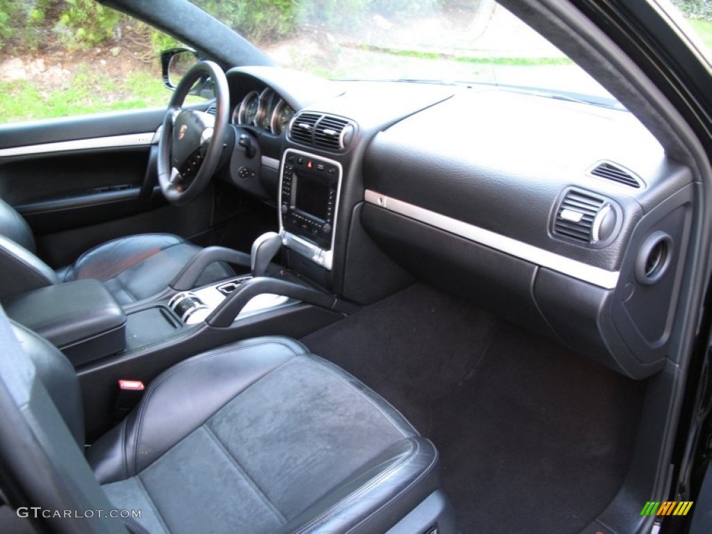 2008 Porsche Cayenne GTS Black Dashboard Photo #63265467