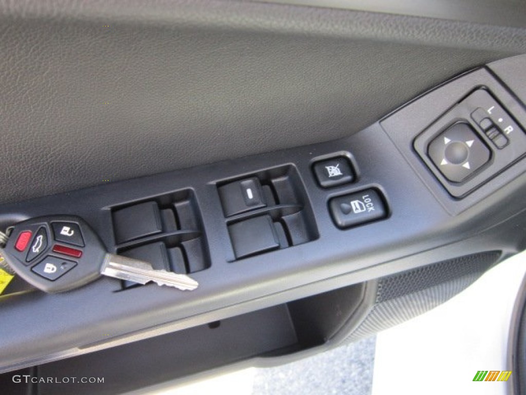 2012 Lancer ES - Wicked White / Black photo #11