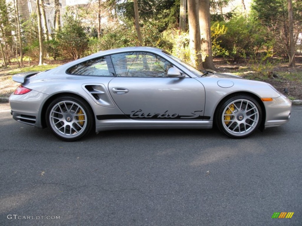 GT Silver Metallic 2011 Porsche 911 Turbo S Coupe Exterior Photo #63265564