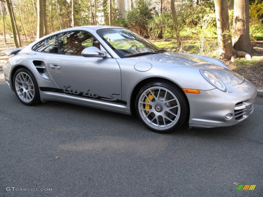 GT Silver Metallic 2011 Porsche 911 Turbo S Coupe Exterior Photo #63265574