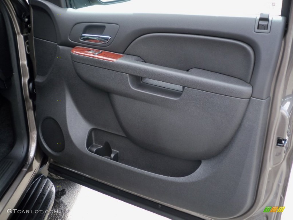 2012 Chevrolet Suburban LS 4x4 Door Panel Photos