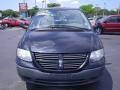 2006 Brilliant Black Dodge Caravan SE  photo #3