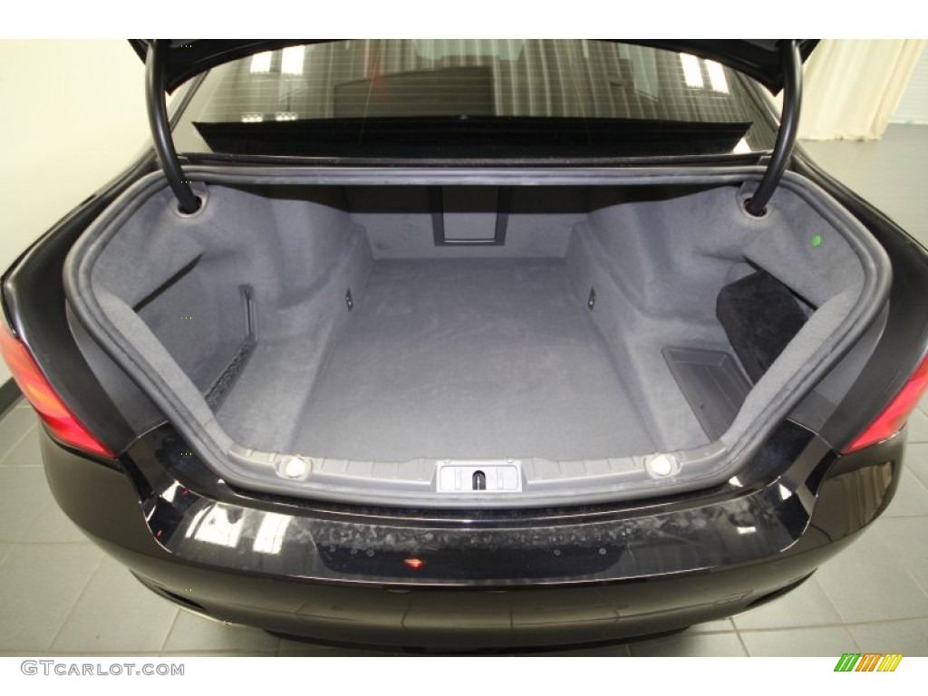 2010 BMW 7 Series 750Li Sedan Trunk Photo #63266824
