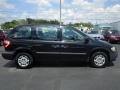 2006 Brilliant Black Dodge Caravan SE  photo #12