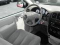 2006 Brilliant Black Dodge Caravan SE  photo #18