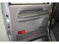 Silver Metallic - Excursion XLT Photo No. 31