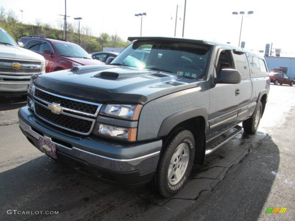 2007 Silverado 1500 Classic Z71 Extended Cab 4x4 - Blue Granite Metallic / Dark Charcoal photo #6