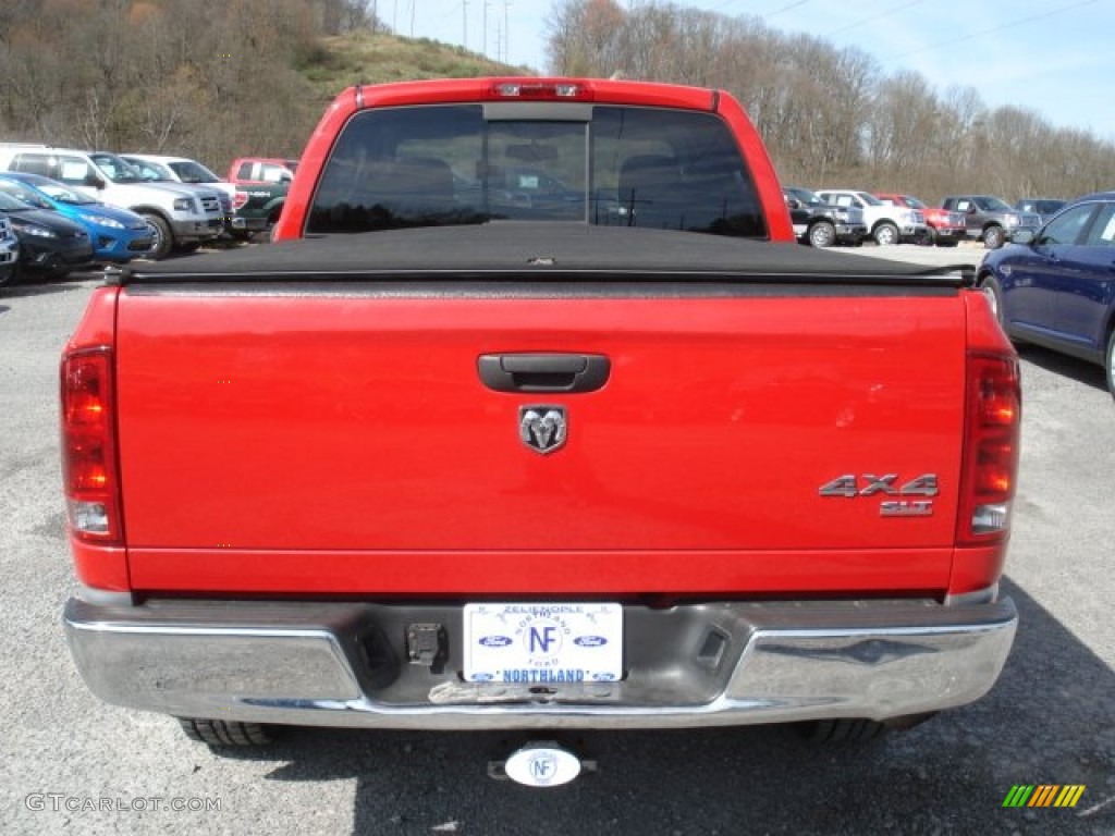 2005 Ram 1500 SLT Quad Cab 4x4 - Flame Red / Dark Slate Gray photo #7