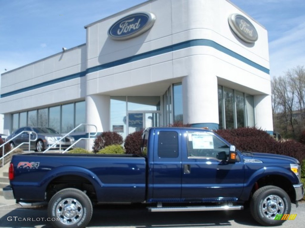 2012 F350 Super Duty XLT SuperCab 4x4 - Dark Blue Pearl Metallic / Steel photo #1