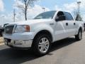 2004 Oxford White Ford F150 Lariat SuperCrew  photo #1