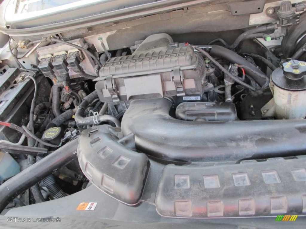 2004 F150 Lariat SuperCrew - Oxford White / Tan photo #13