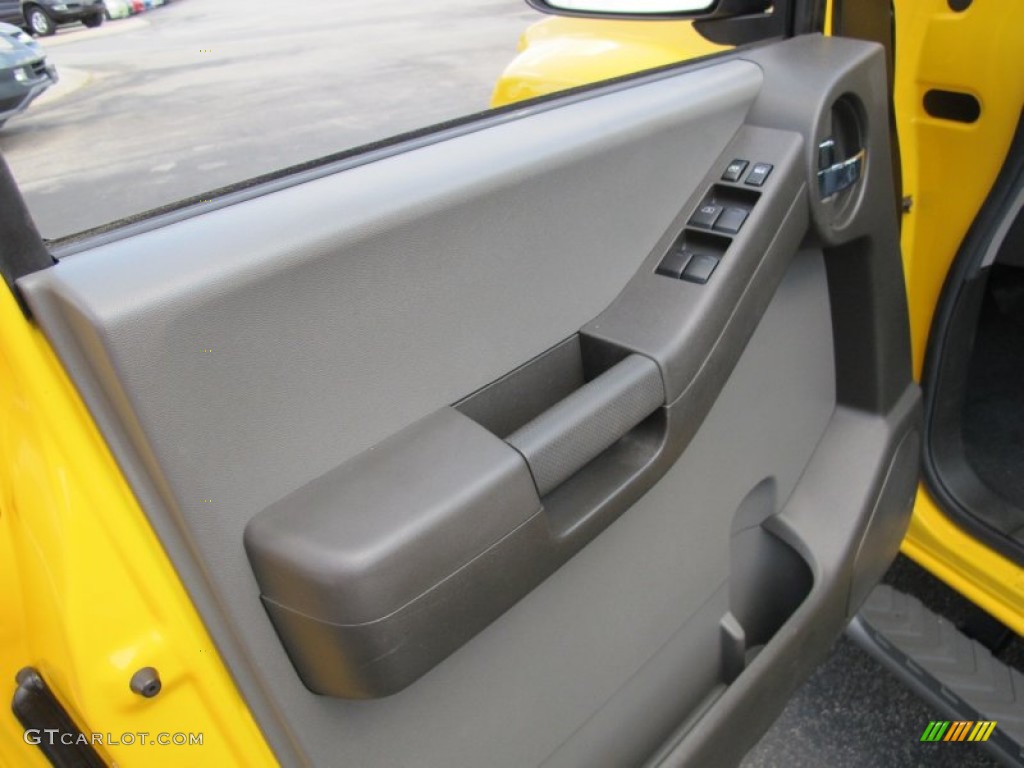 2006 Nissan Xterra S Door Panel Photos