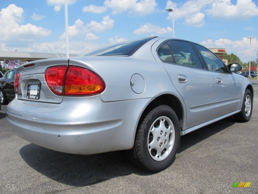 Sterling Metallic 2003 Oldsmobile Alero GL Sedan Exterior Photo #63275299