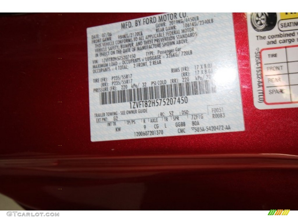 2007 Mustang GT Premium Coupe - Redfire Metallic / Dark Charcoal photo #10