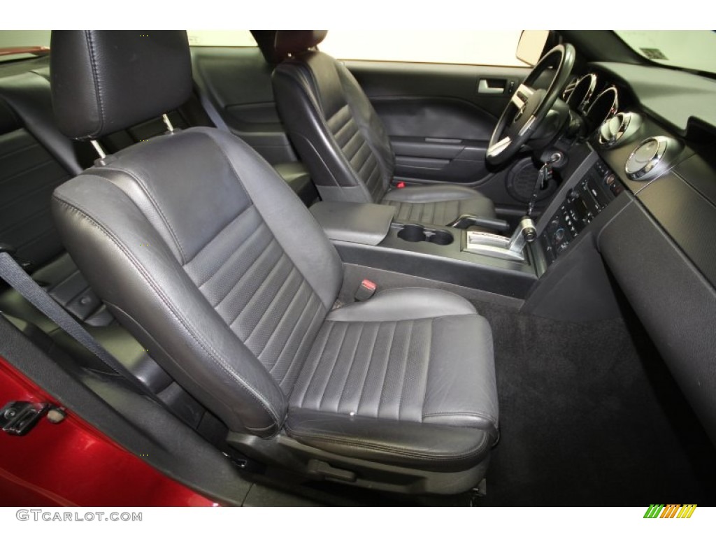 2007 Mustang GT Premium Coupe - Redfire Metallic / Dark Charcoal photo #32
