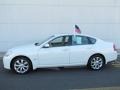 Ivory Pearl - M 35x Sedan Photo No. 3