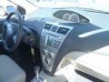 Polar White - Yaris Sedan Photo No. 4