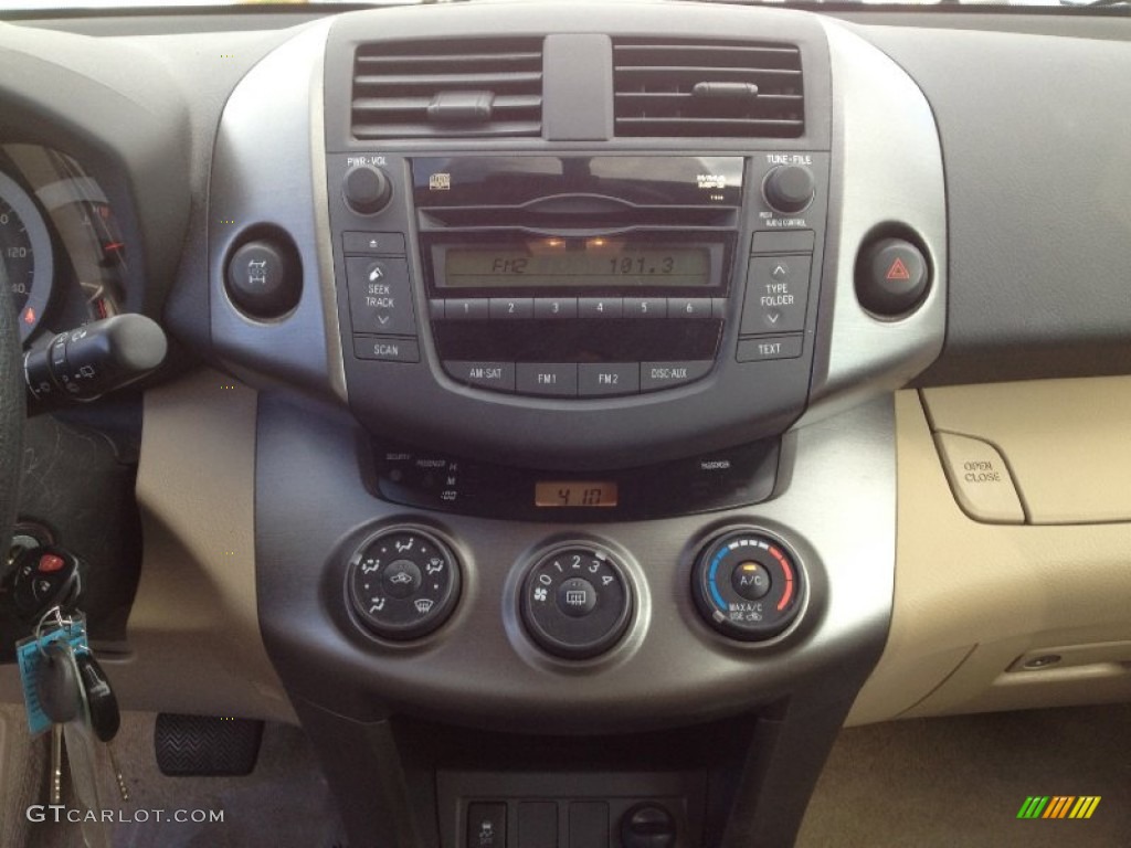 2010 Toyota RAV4 I4 4WD Controls Photo #63277531