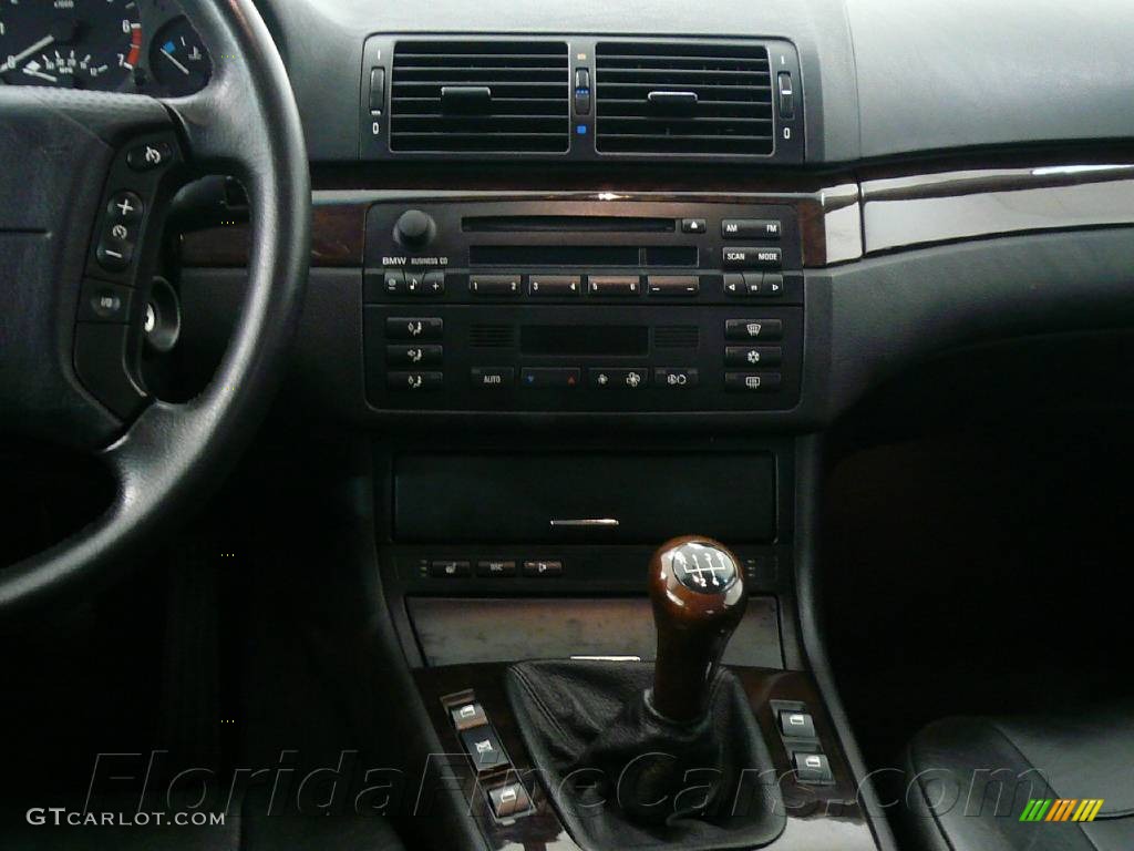 2002 3 Series 325i Sedan - Steel Grey Metallic / Black photo #17