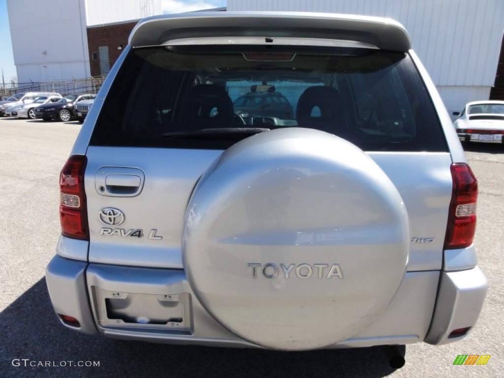 2005 RAV4 4WD - Titanium Metallic / Dark Charcoal photo #10