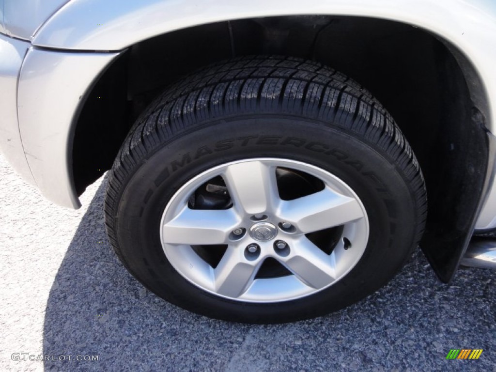 2005 RAV4 4WD - Titanium Metallic / Dark Charcoal photo #39