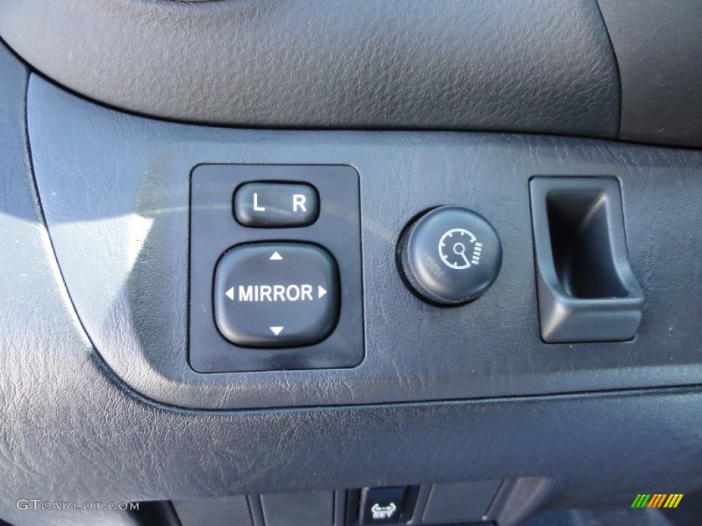 2005 RAV4 4WD - Titanium Metallic / Dark Charcoal photo #49