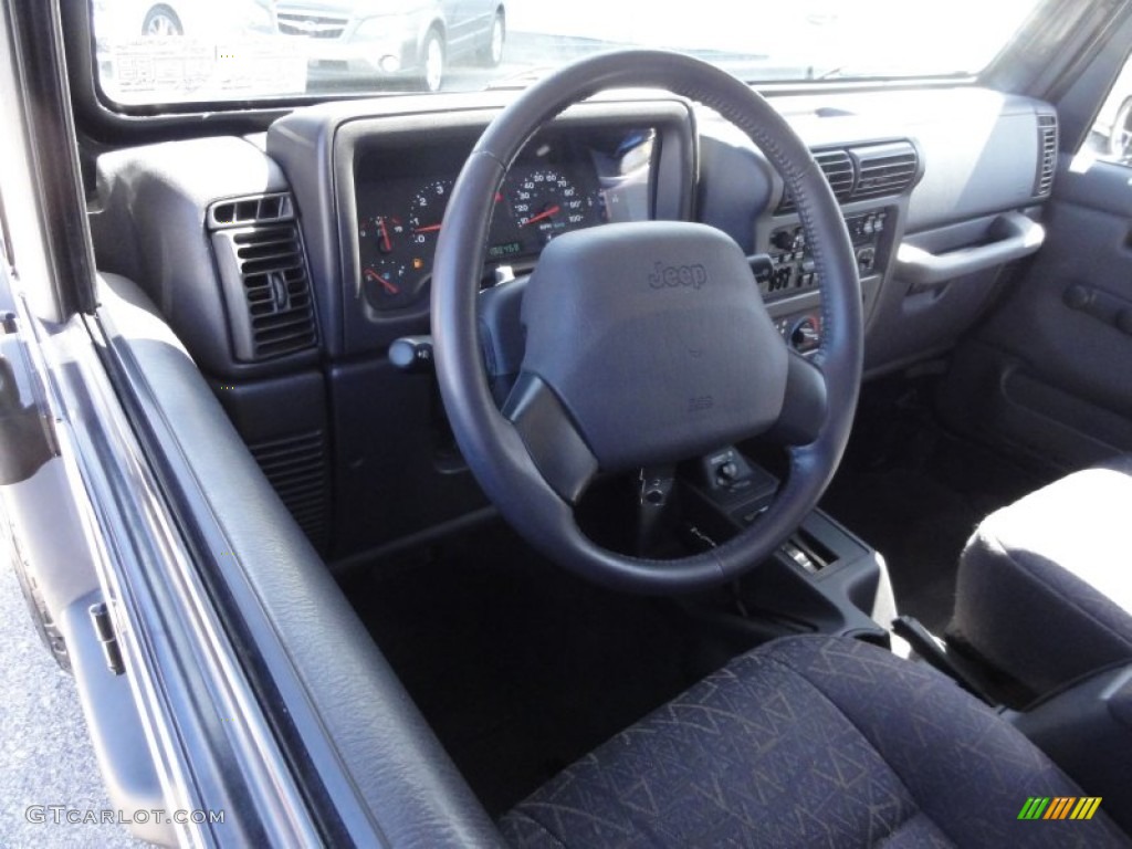 2002 Wrangler Sport 4x4 - Black / Agate Black photo #13