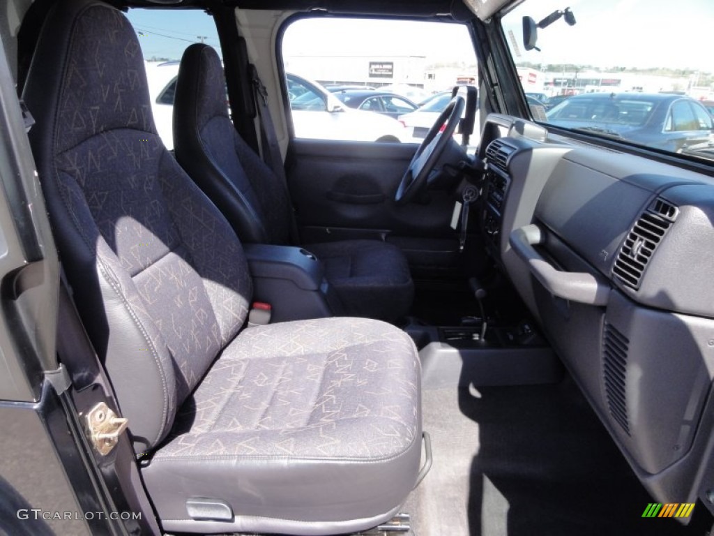 2002 Wrangler Sport 4x4 - Black / Agate Black photo #20