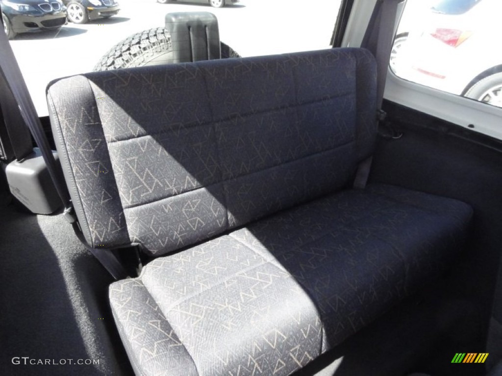 2002 Wrangler Sport 4x4 - Black / Agate Black photo #22