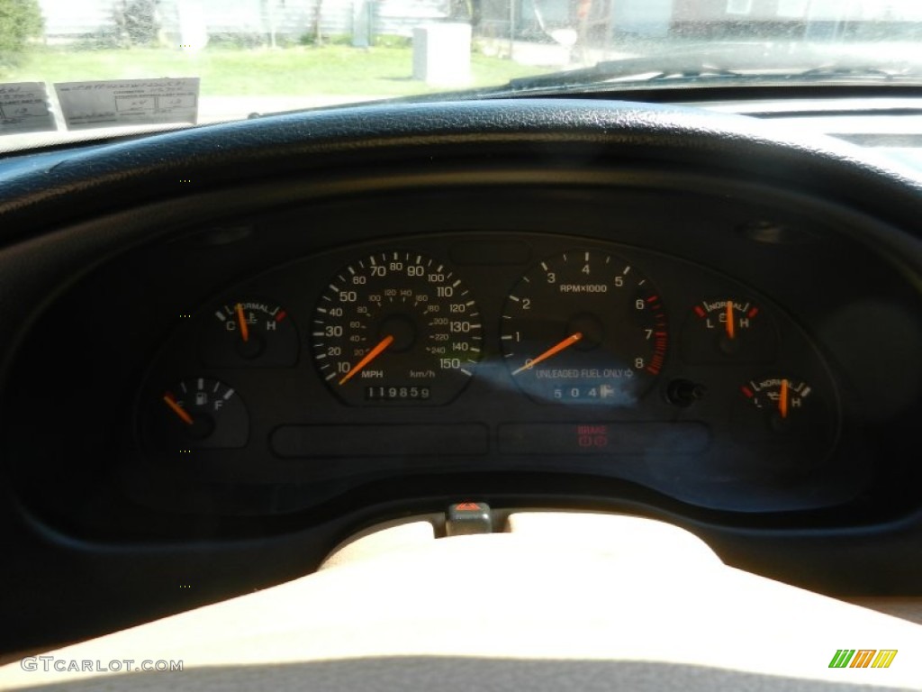 1998 Mustang GT Coupe - Laser Red / Saddle photo #9