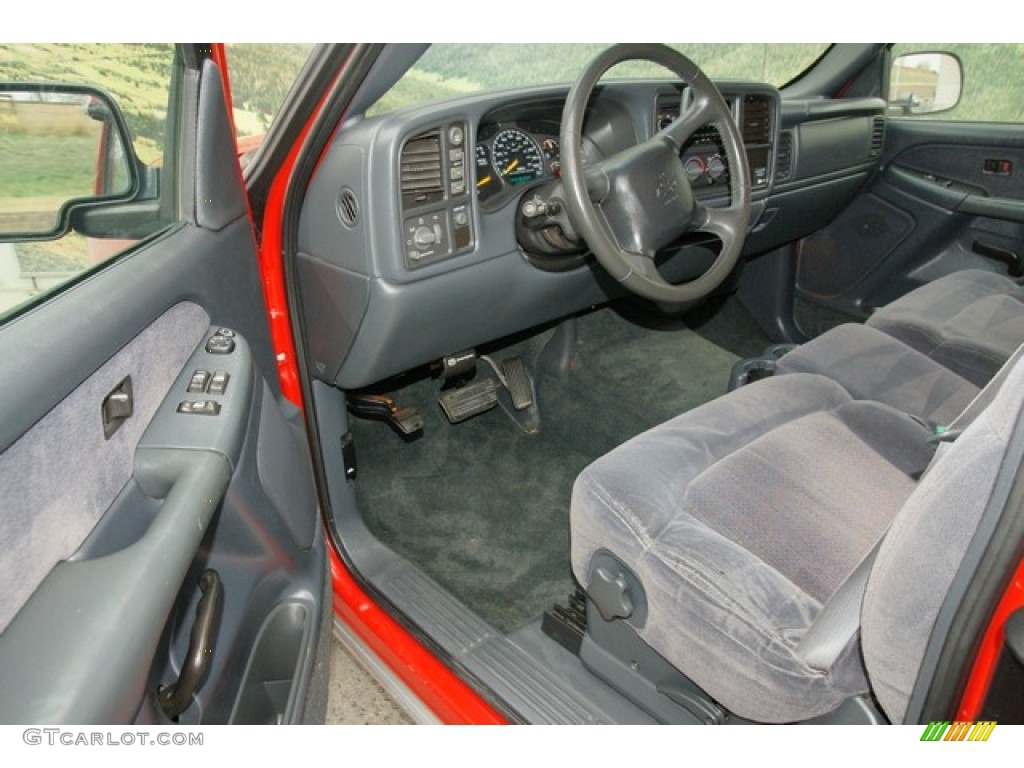 2001 Silverado 1500 LS Extended Cab 4x4 - Victory Red / Graphite photo #4